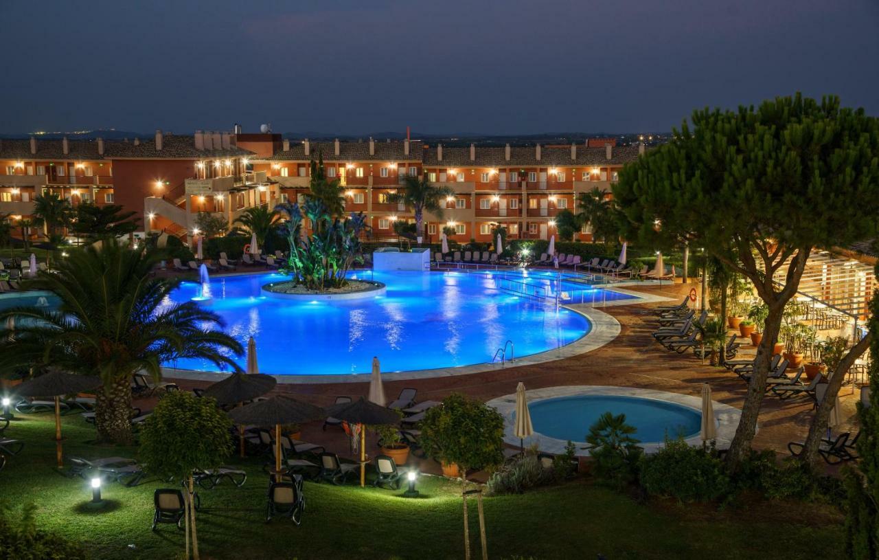 Ilunion Sancti Petri Aparthotel Chiclana de la Frontera Exterior photo